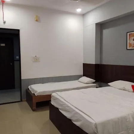 Infinity Rooms D-Mart-3